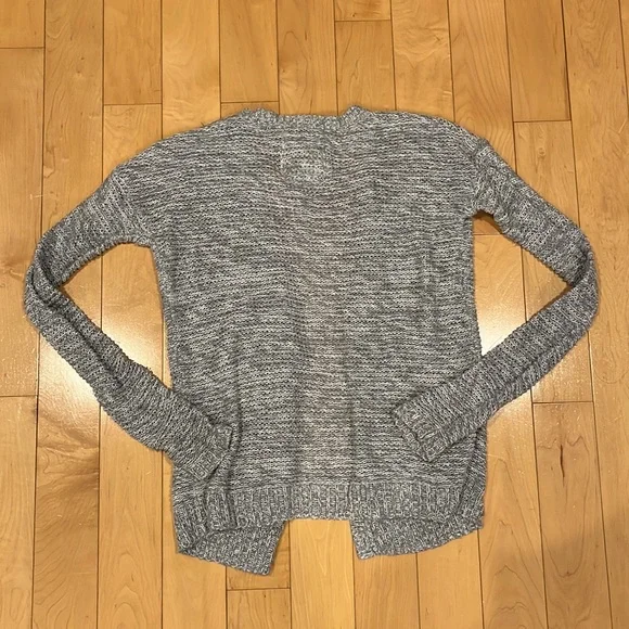 Girl’s Abercrombie Cardigan - Picture 3 of 3